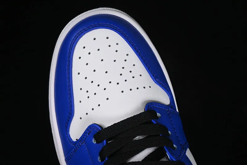 All categories Air Jordan Jordan series basketball shoes Air Jordan 1 Low Z version Air Jordan 1 Low AJ1 Joe 1 white and blue low-top retro basketball shoes 553558-124